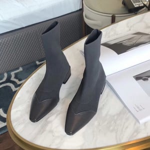 Női textilcsizma hegyes modell