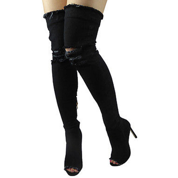 Rebenenud elementidega naiste teksasaabaste uus mudel