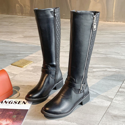 Női téli csizma eko bőrből, cipzárral