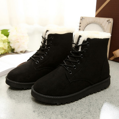 Női téli csizma puha béléssel és lapos talppal