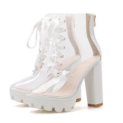 Läbipaistvad paksude kontsade ja paeltega naiste saapad