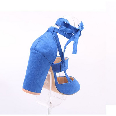 Paksu kontsaga naiste kingad ökoseemisnahast - kaks mudelit