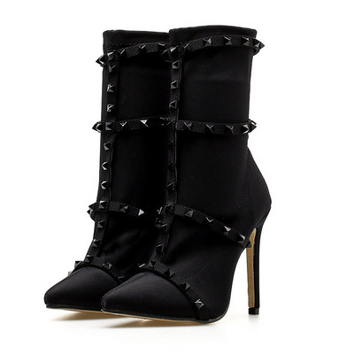 Νέο μοντέλο γυναικείες μπότες με τρουξ και ψηλά τακούνια