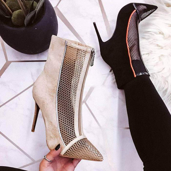 Aktuális női csizma hálóval és magassarkúval