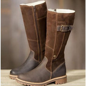 Moodsad pandlaga ja sooja voodriga naiste saapad