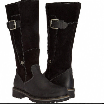 Moodsad pandlaga ja sooja voodriga naiste saapad