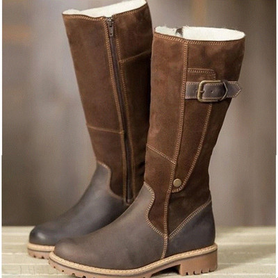 Moodsad pandlaga ja sooja voodriga naiste saapad