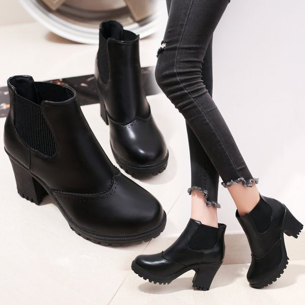 Női alkalmi csizma eko bőrből, vastag sarokkal