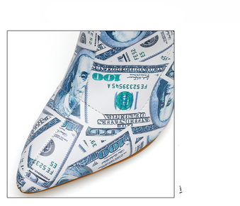 Värvilised naiste saapad kõrgete kontsadega teravatipuline mudel