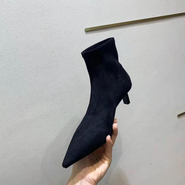 Модерни дамски боти от еко велур с нисък ток