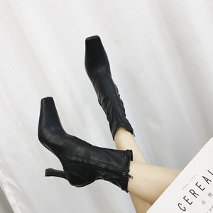 Дамски боти от еко кожа с дебел ток и цип