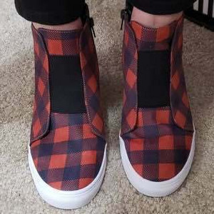 Ежедневни дамски боти с вътрешна платформа