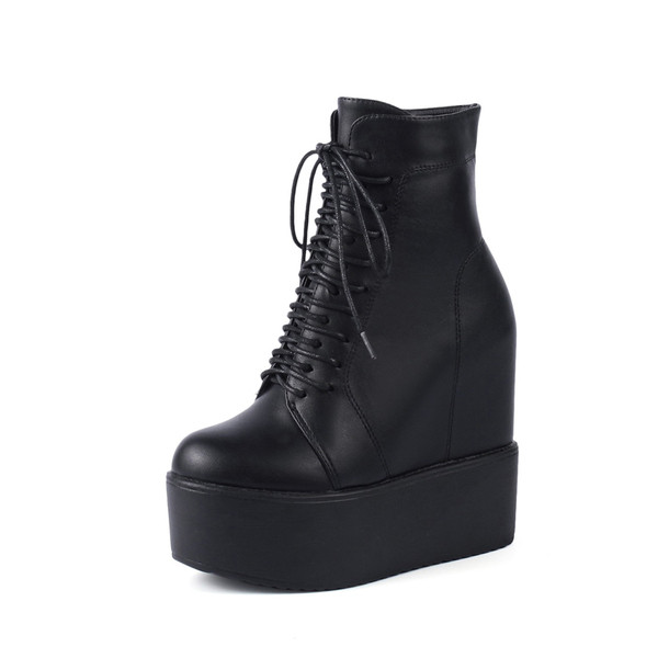 Дамски боти от еко кожа с платформа и връзки