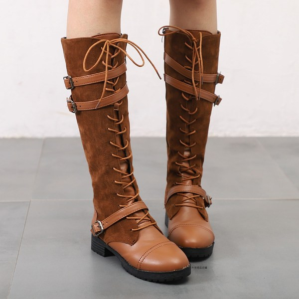 Ежедневни дамски ботуши с връзки и равна подметка в три цвята