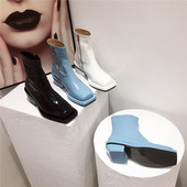 Нов модел дамски боти от еко кожа с дебел ток