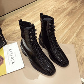 Дамски модерни боти от еко кожа с равна подметка и връзки 