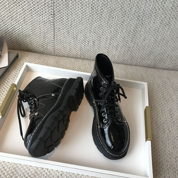 Есенни дамски боти от еко кожа с равна подметка и връзки