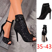 Стилни дамски боти с камъни и висок ток