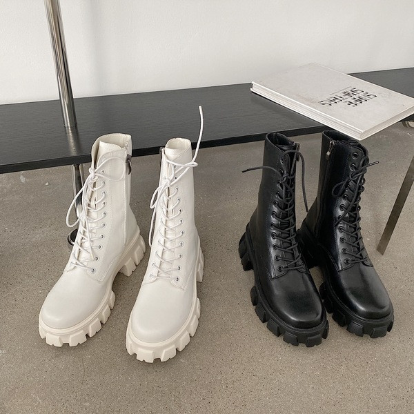 Ежедневни кожени дамски боти с груба подметка и връзки