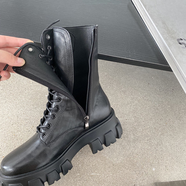 Ежедневни кожени дамски боти с груба подметка и връзки