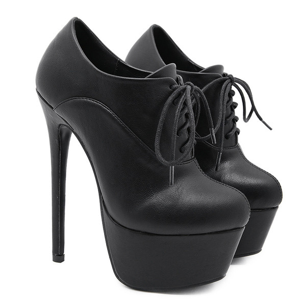 Стилни дамски боти с висок ток и връзки 