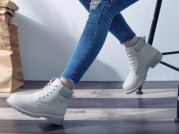 Дамски ежедневни зимни боти от еко кожа