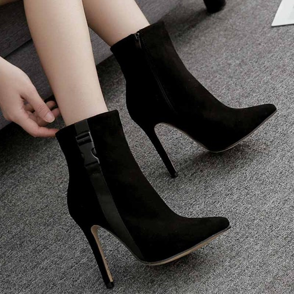 Велурени дамски боти заострен модел в два цвята 