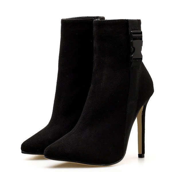 Велурени дамски боти заострен модел в два цвята 