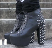 Дамски модерни боти с висок ток и метални елементи