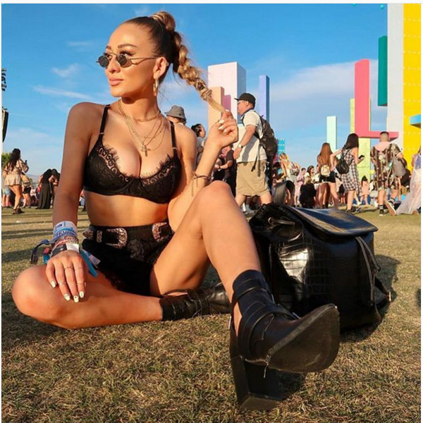 Есенни боти заострен модел с катарами и нисък дебел ток