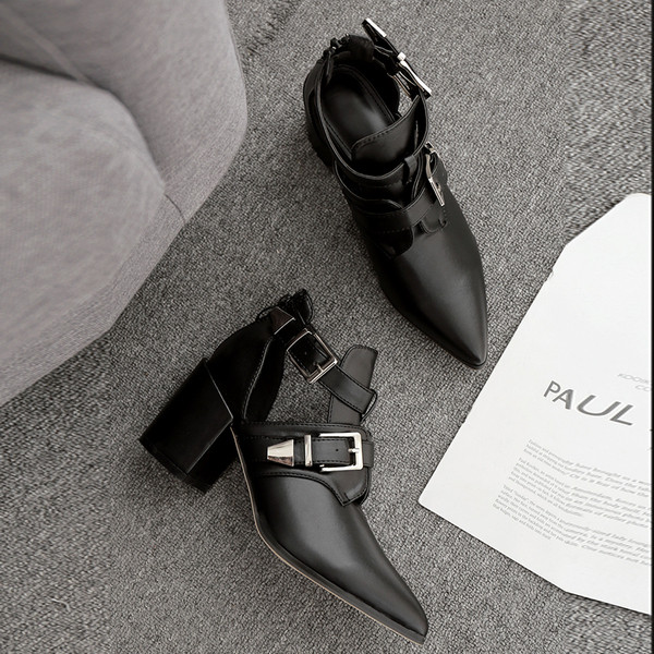 Есенни боти заострен модел с катарами и нисък дебел ток