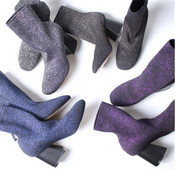 Лъскави дамски боти заострен модел с дебел ток