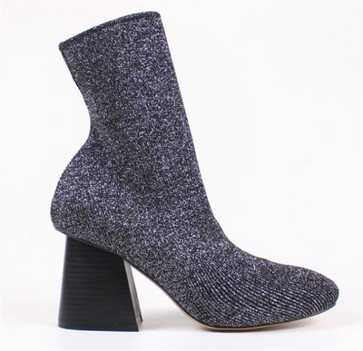 Лъскави дамски боти заострен модел с дебел ток