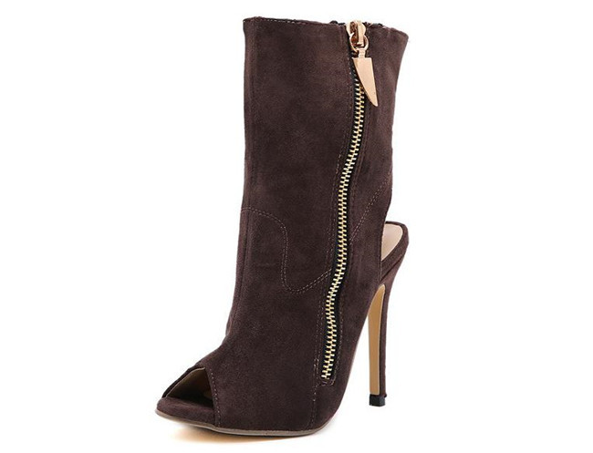 Модерни дамски боти с отворени части и цип