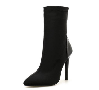 Модерни дамски боти заострен модел с висок ток