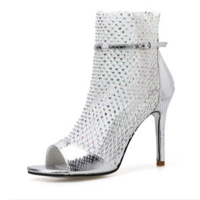 Дамски боти от мрежеста материя и отворени пръсти