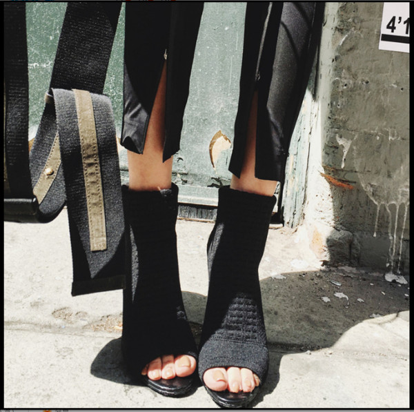 Модерни мрежести боти с отворени пръсти и тънък 11 см ток