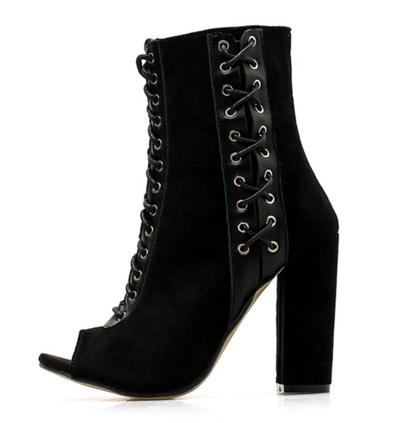 Модерни дамски боти от еко велур с връзки и дебел ток