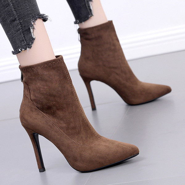 Нов модел дамски заострени боти с висок тънък ток