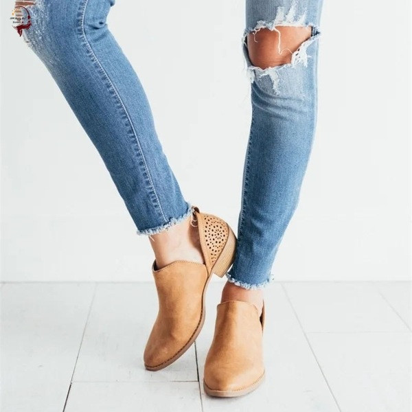 Ежедневни дамски есенни боти от еко кожа 