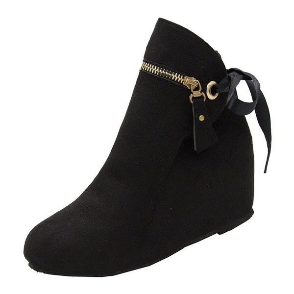 Велурени дамски боти с вътрешна платформа 