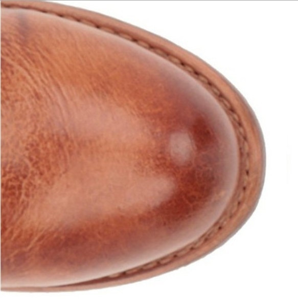 Модерни дамски ботуши от еко кожа с капси и връзки