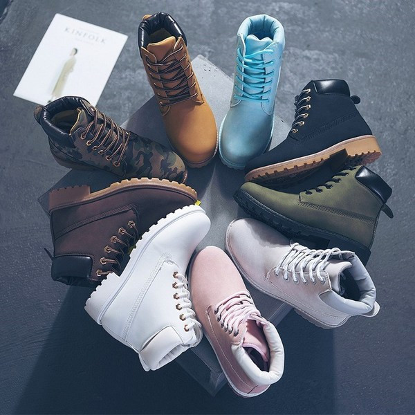 Нов модел боти подходящи за мъже или жени с връзки