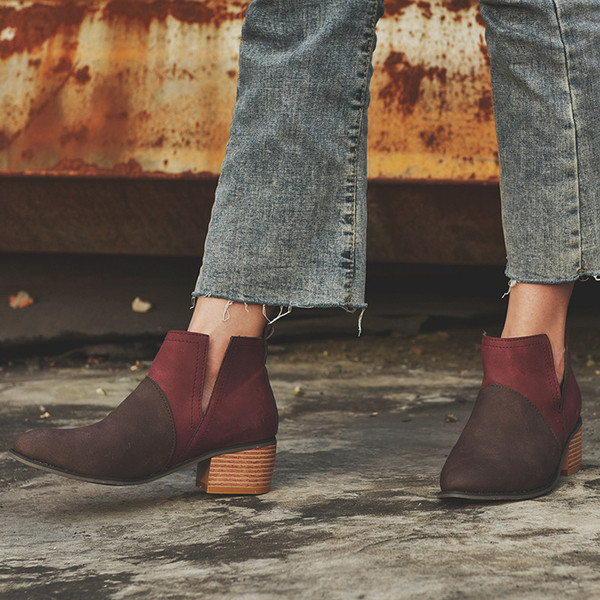 Дамски ежедневни боти - заострен модел