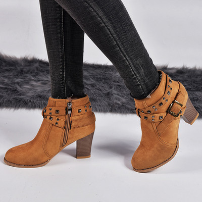 Дамски ежедневни боти с дебел ток,нитове и цип