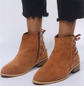 Нов модел дамски боти с нисък ток и връзки