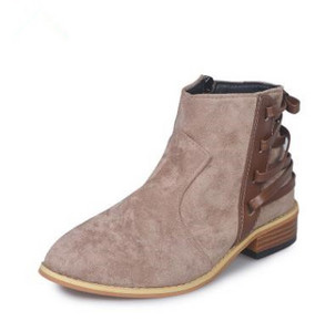 Нов модел дамски боти с нисък ток и връзки