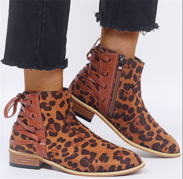 Нов модел дамски боти с нисък ток и връзки