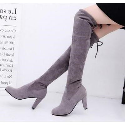 Нов модел дамски ботуши -тип чизми от еко велур