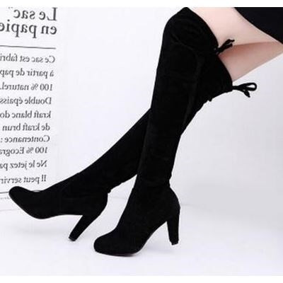 Нов модел дамски ботуши -тип чизми от еко велур